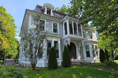 2 Oak Street #2 1