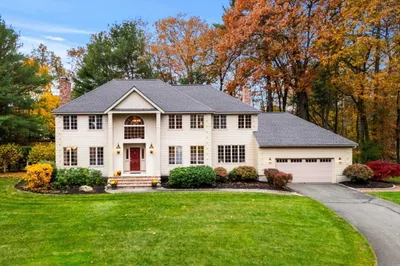 10 Heritage Ln 1