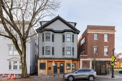 308 Broadway #308