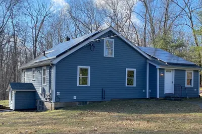 28 Pleasant Street 1