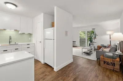 3 Chapel Hill Dr #6 1