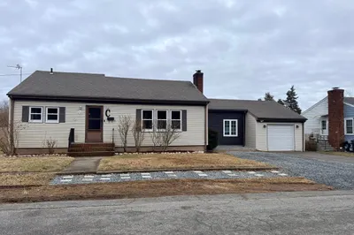 12 Dellawanda Rd 1