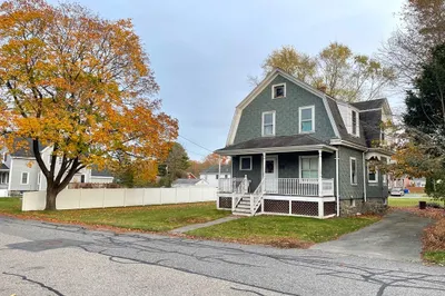 16 Greylock Ave
