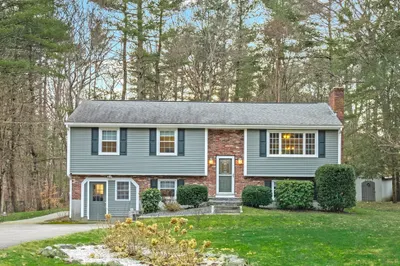 31 Village Rd 1