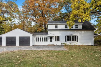 18 Middlesex Rd
