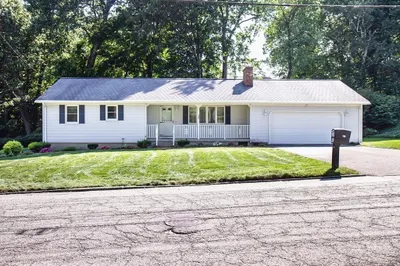106 Lawrence Rd 1