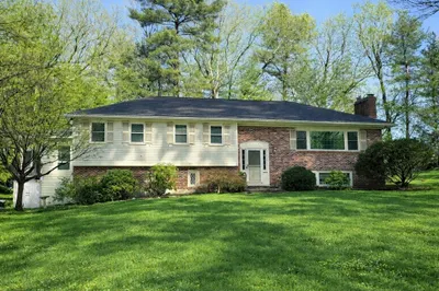40 Bakers Hill Rd 1