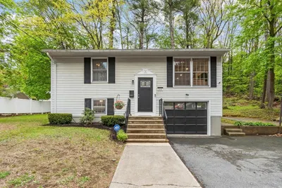 544 Elm St