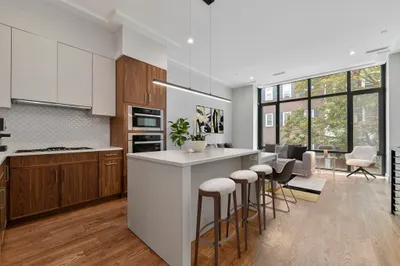 15 Edgerly Pla Rd #15