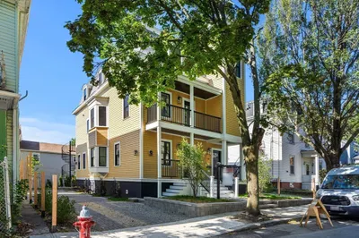 6 Pearl St #B 1