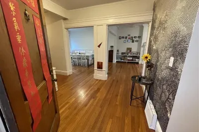 183 Babcock Street #3 1
