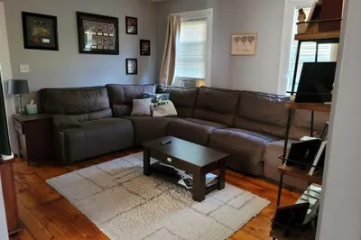 3 Buxton Ct #1