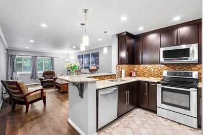 500 Colonial Dr #213 1