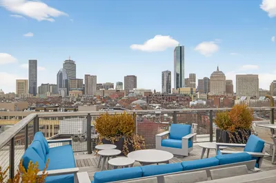 485 Harrison Ave #304B 1