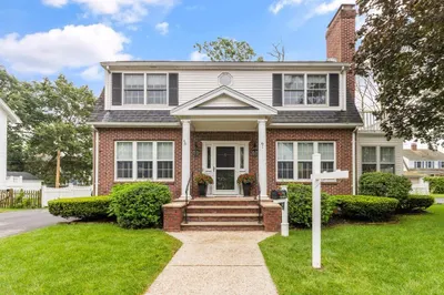 61 Elm St