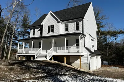 80 Willis Pond Rd 1