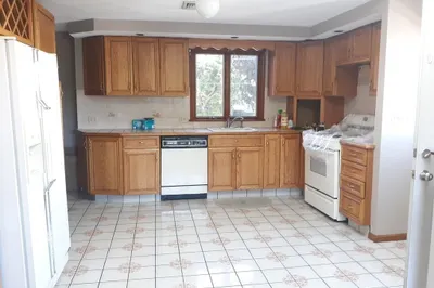 103 Malden Street #2