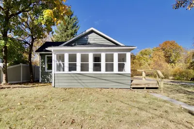 184 Gardens Dr