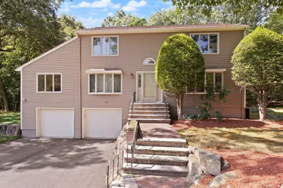 109 Hampton Rd 1