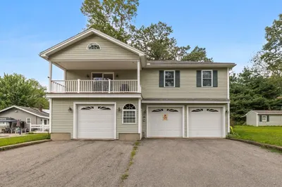 15 Enfield Ave