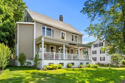 296 Nahant Rd 1