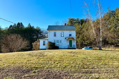267 Jarvis Ave