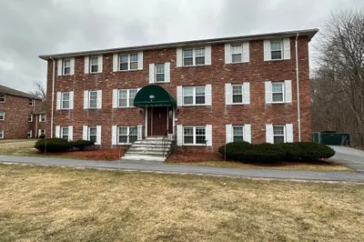 180 Tyngsboro Rd #5 C 1