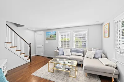 33 Bishop Rd #33 1