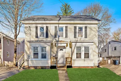 78 Essex St