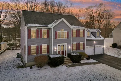 21 Coldbrook Rd 1