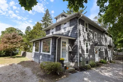 20 Spring St