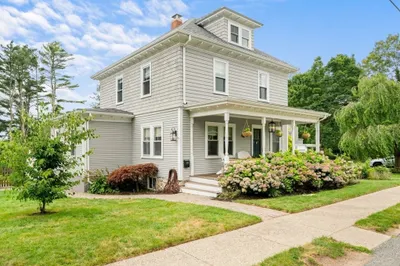 548 Elm St #1