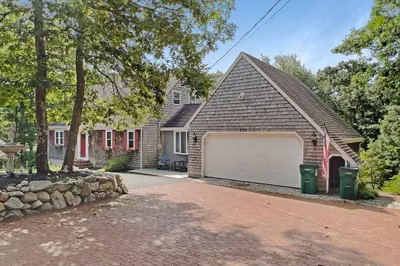 537 Long Pond Rd 1