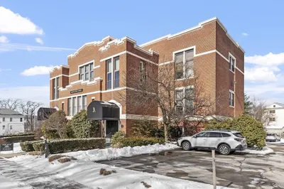 25 Andover St #G1