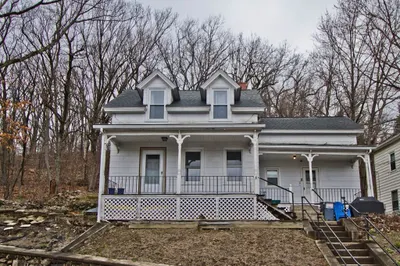 11 Chilmark St