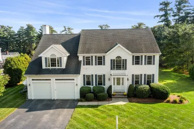 4 Hawk Hill Rd 1