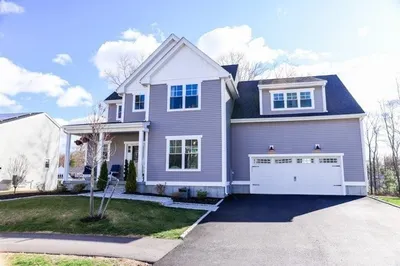 31 Lilac Ave 1