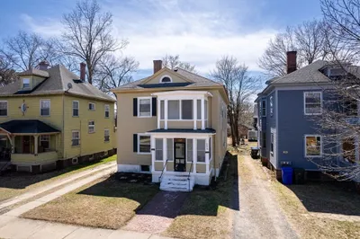 102 Florida St 1