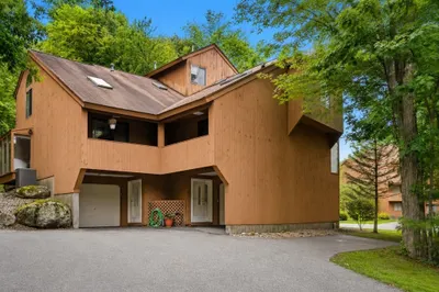 13 Eaton Ct #13 1