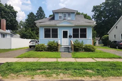 50 Loomis Avenue