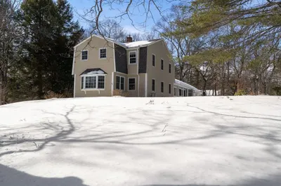 59 Bradyll Road