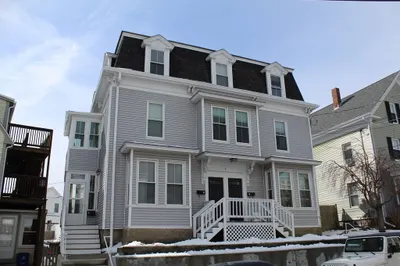 4 Riggs St #1 1