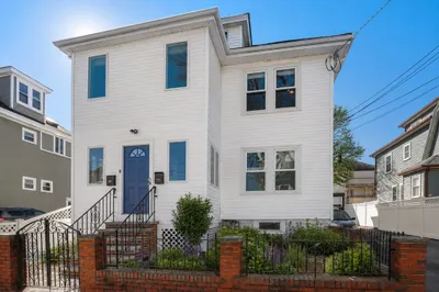 8-10 Fordham St #1 1