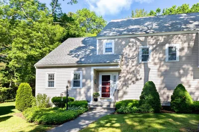 40 Megansett Drive #5 1