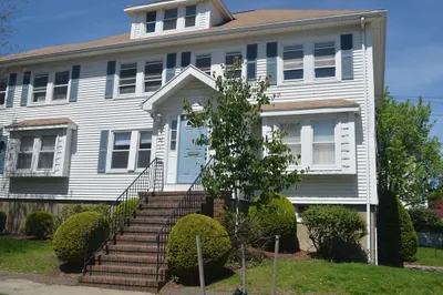 26-28 Alton St #26
