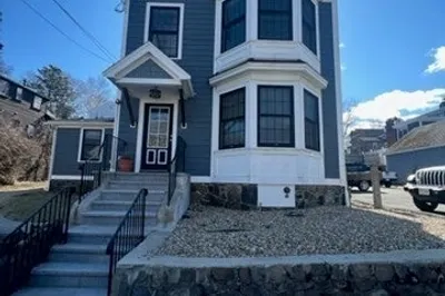 182 Pleasant St #1 1