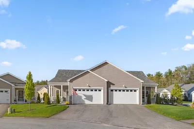 4 King Philip Trail #601 1