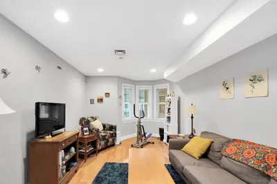 2 Lee Hill Road #8