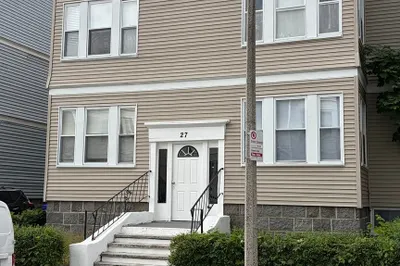 27 Hosmer St #1 1