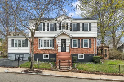 29 Alpheus Rd